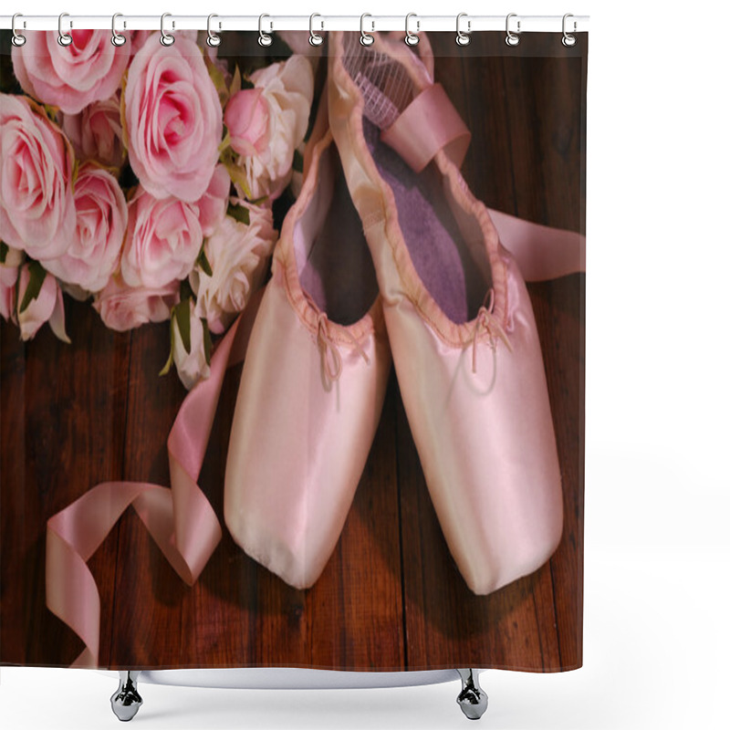 Personality  Ballet Pointe Shoes On Wooden Background Shower Curtains