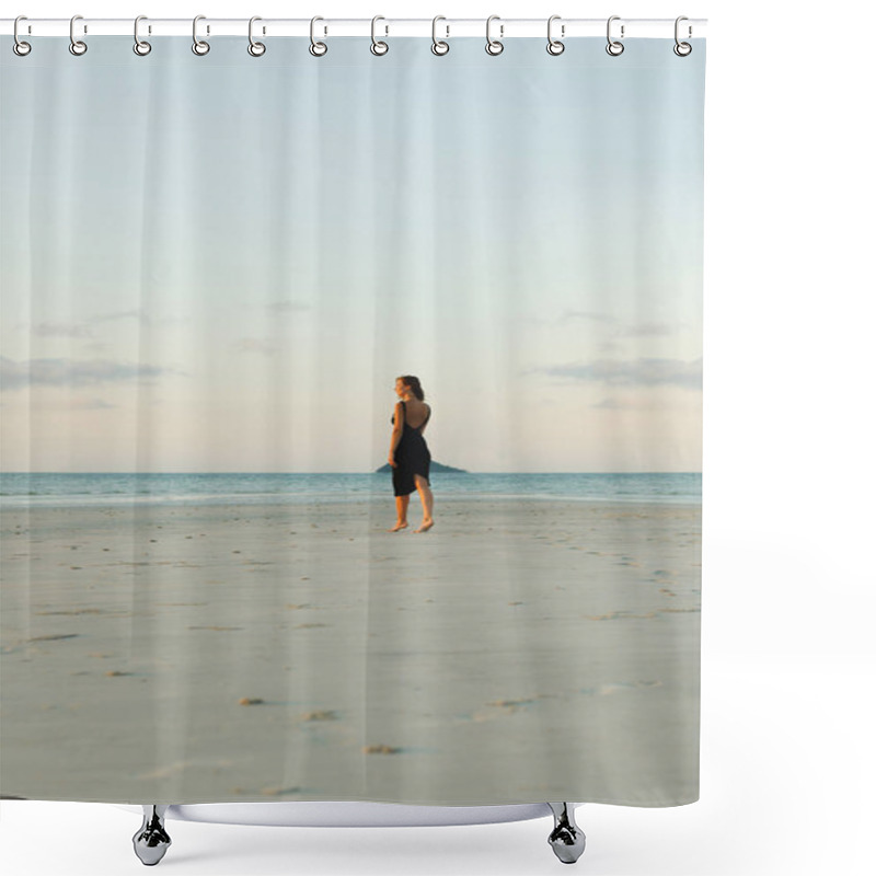 Personality  Sandy Shower Curtains