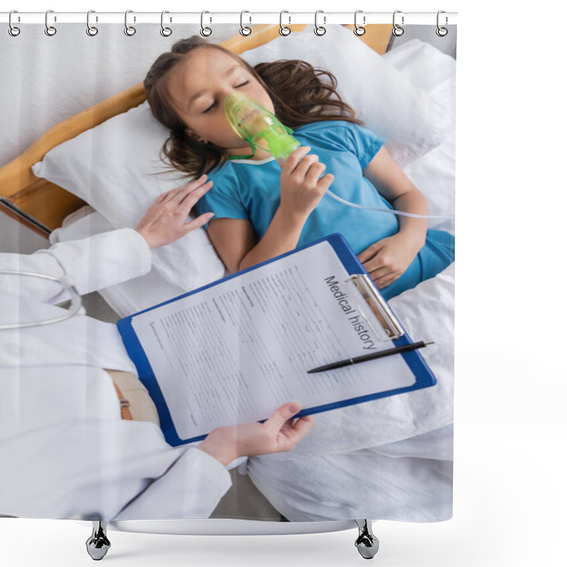 Personality  Top View Of Pediatrician Holding Clipboard Near Child With Oxygen Mask On Bed In Clinic  Shower Curtains