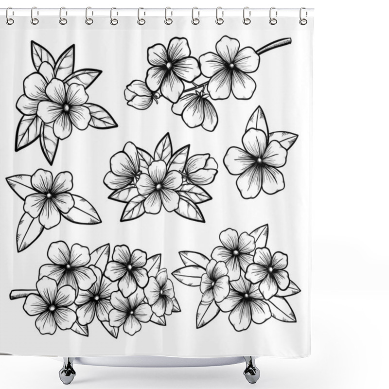 Personality  Beautiful Monochrome Black And White Floral Collection With Leaves And Flowers. Shower Curtains