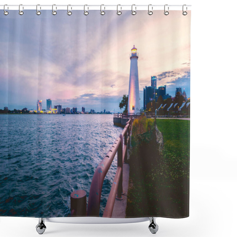 Personality  Detroit, Michigan - Sep 10, 2022: Landscape Wide View Of Detroit River Lighthouse On The US Side, And The Canadian Side On The Background. Shower Curtains