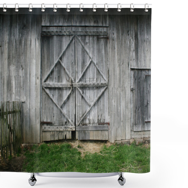 Personality  Old Barn Doors Shower Curtains