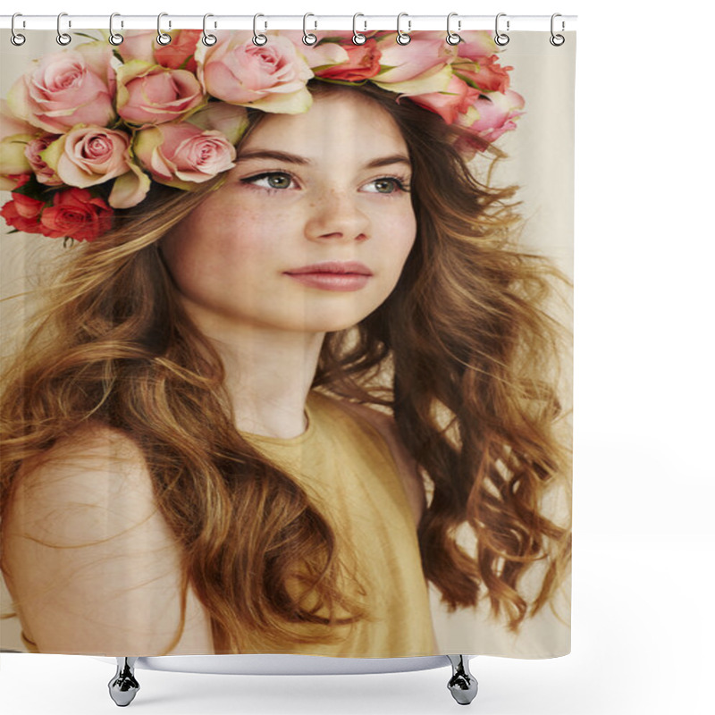 Personality  Beautiful Flower Girl Shower Curtains