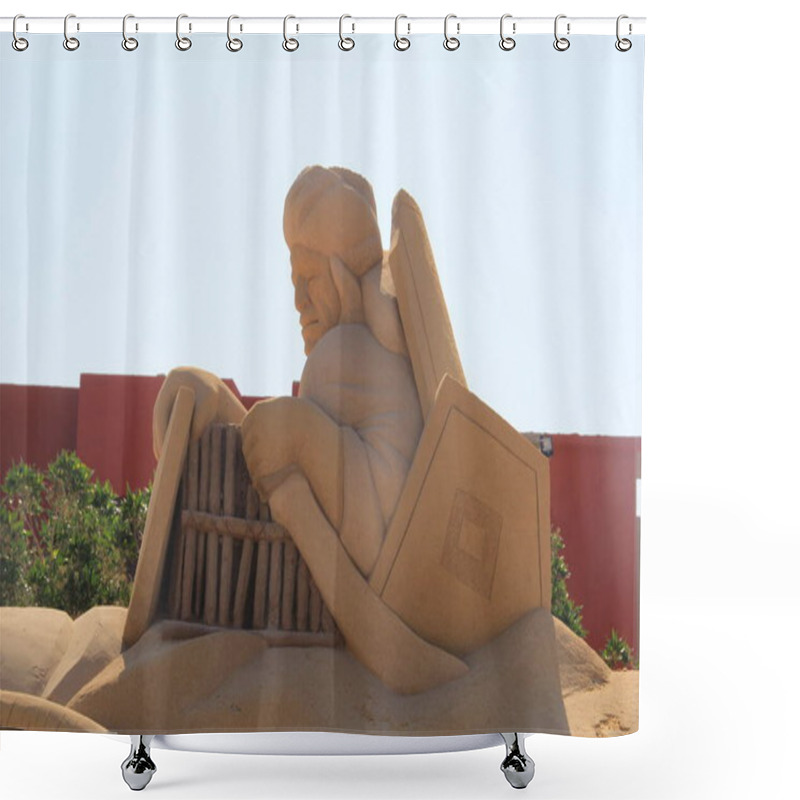 Personality  Sculptures Made Of Sand For Famous Historical And Ancient Figures Shower Curtains