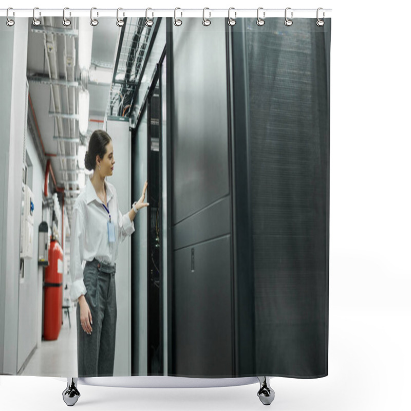 Personality  A Skilled Woman In A White Shirt Inspects Server Hardware And Systems In The Data Center. Shower Curtains