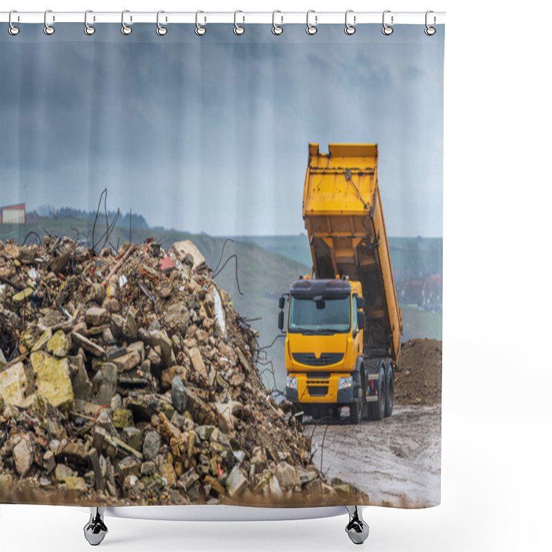 Personality  Rubble Removal Truck Shower Curtains