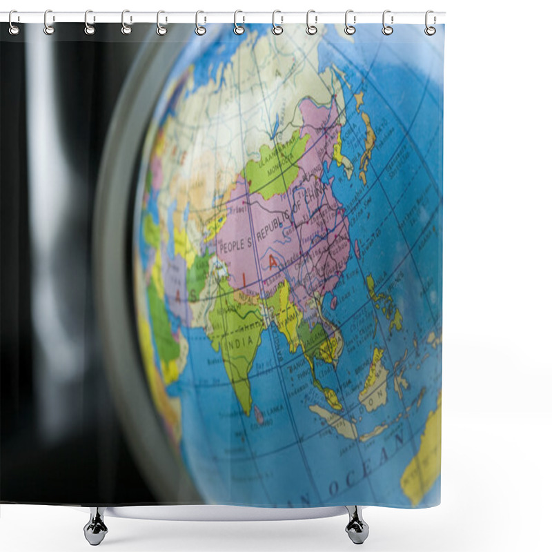 Personality  Globe Model Shower Curtains