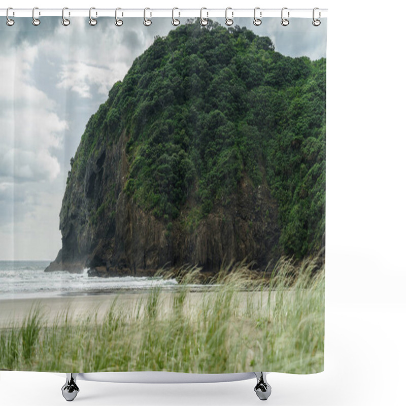 Personality  Cliff Shower Curtains