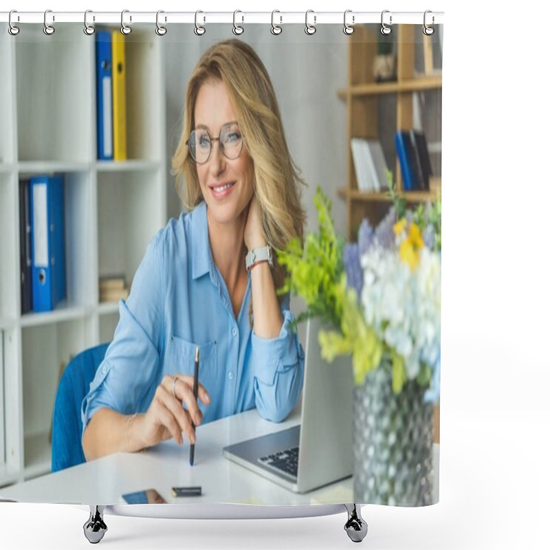 Personality  Businesswoman Shower Curtains