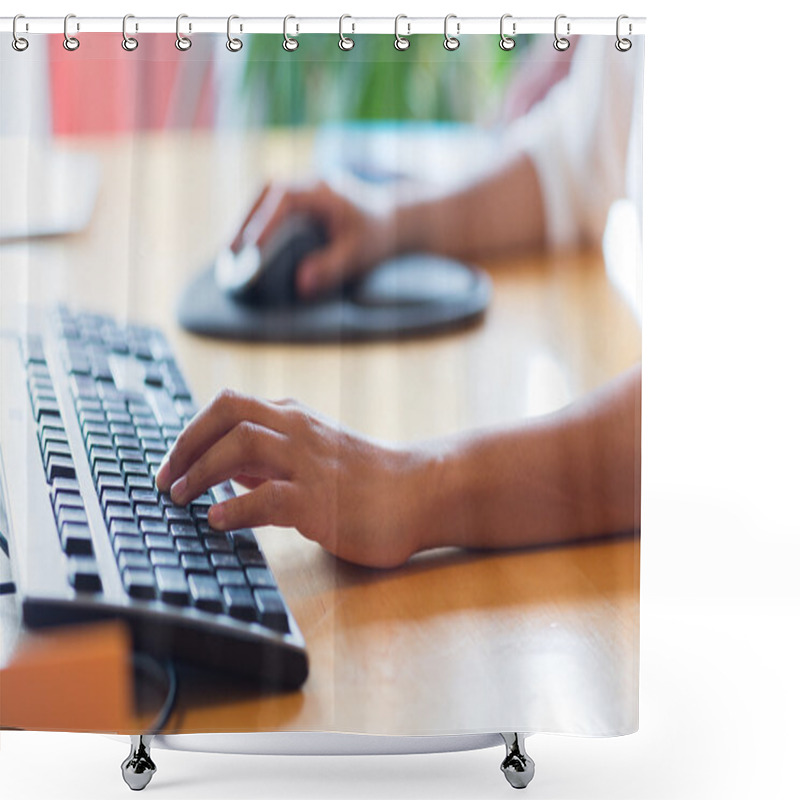 Personality  Close Up Of Female Hands With Keyboard And Mouse Shower Curtains