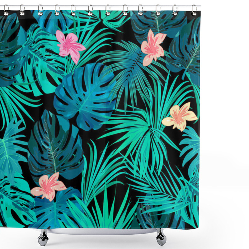 Personality  Tropical Jungle Palm Leaves Seamless Pattern Shower Curtains