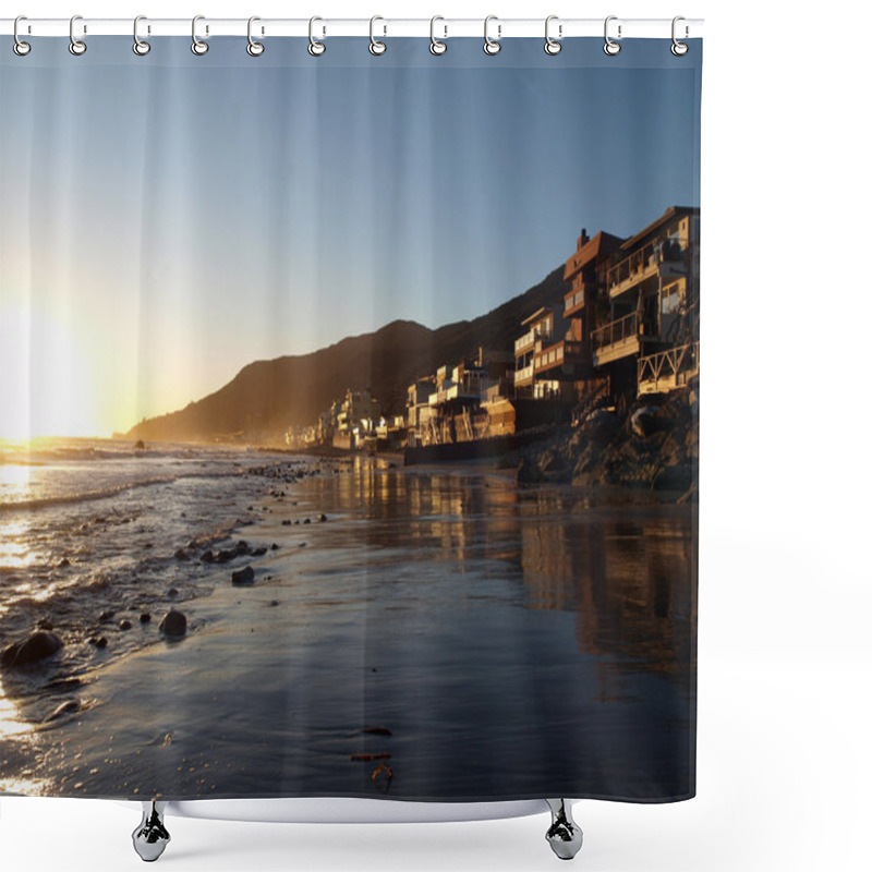 Personality  Malibu Topanga Sunset Shower Curtains