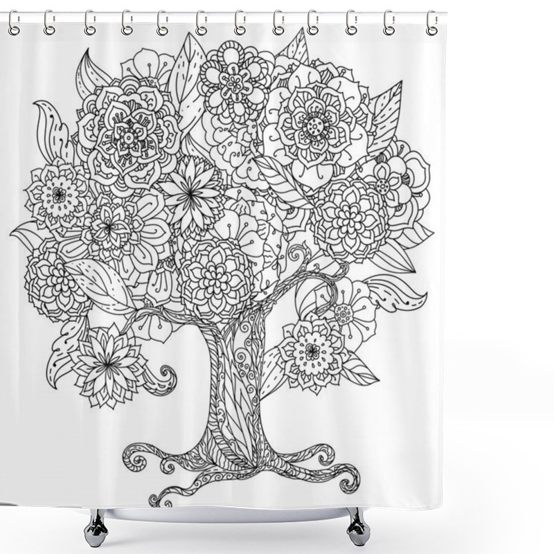 Personality  Circle Orient Floral Black And White Shower Curtains