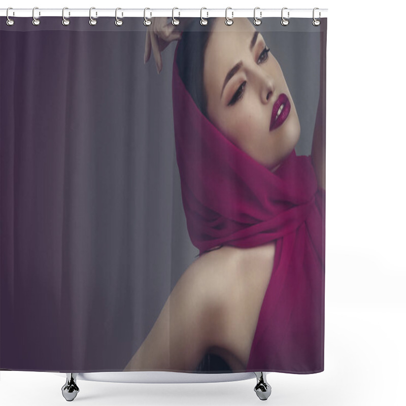 Personality  Beauty And Fashion Shower Curtains