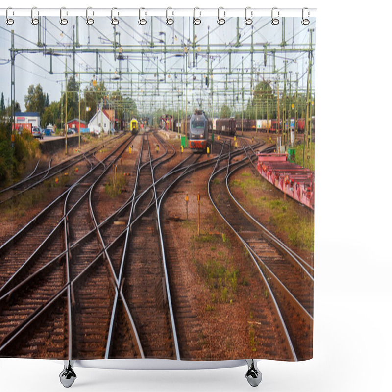 Personality  Big Railway Station Shower Curtains