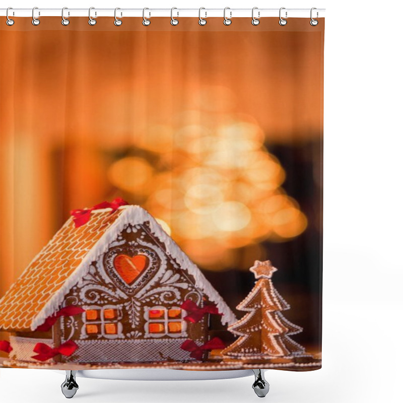 Personality  Beautiful Gingerbread House Shower Curtains