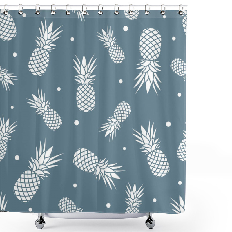 Personality  Seamless Pattern With Pineapples. Tropical Fruit. Summer Background. Shower Curtains