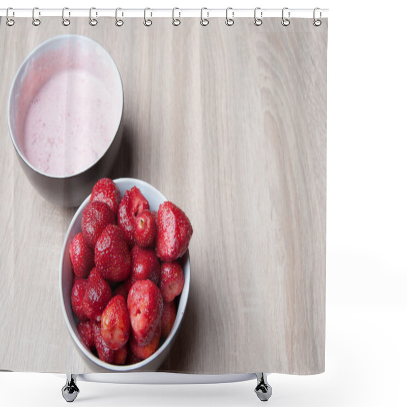 Personality  Strawberries And Strawberries With Cream In Bowl On Wooden Table Shower Curtains