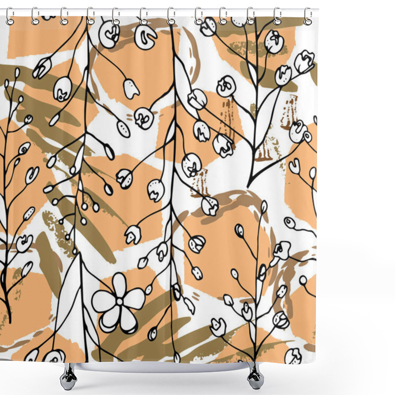 Personality  Tropical, Animal Motif. Black White Shower Curtains