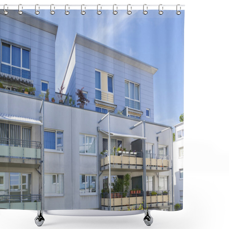 Personality  Luxury Buildings And Flats Shower Curtains