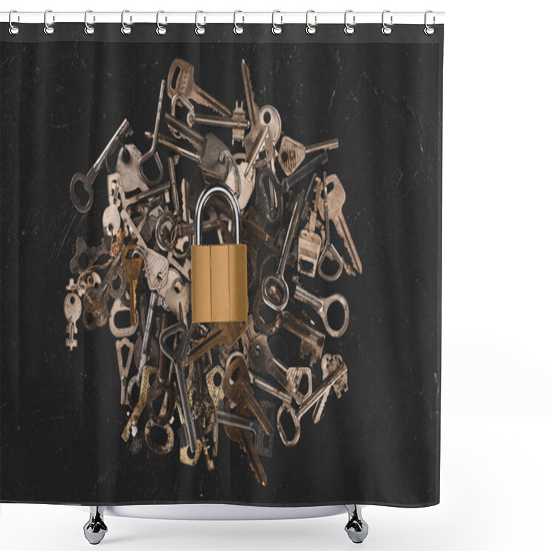 Personality  Top View Of Heap Different Metal Keys With Lock On Black Table Shower Curtains