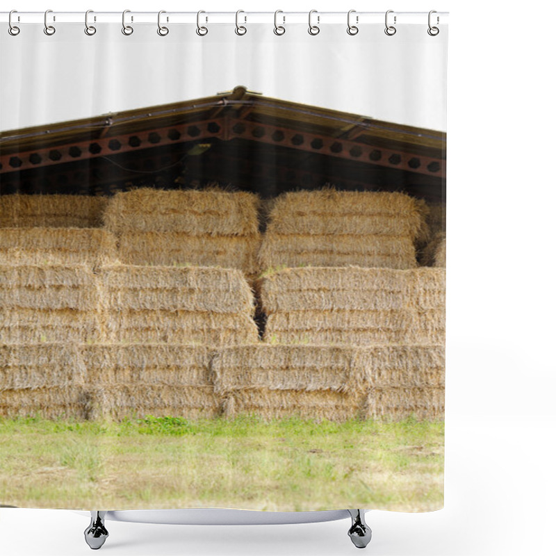 Personality  Straw Bales Under The Roof Shower Curtains