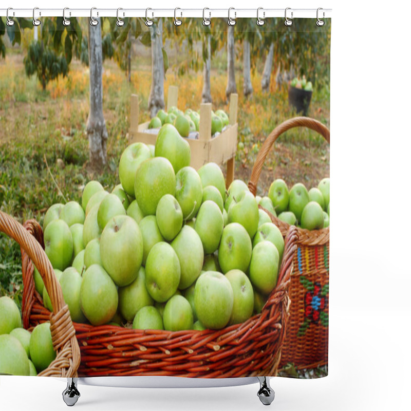 Personality  Apples In Baskets Shower Curtains