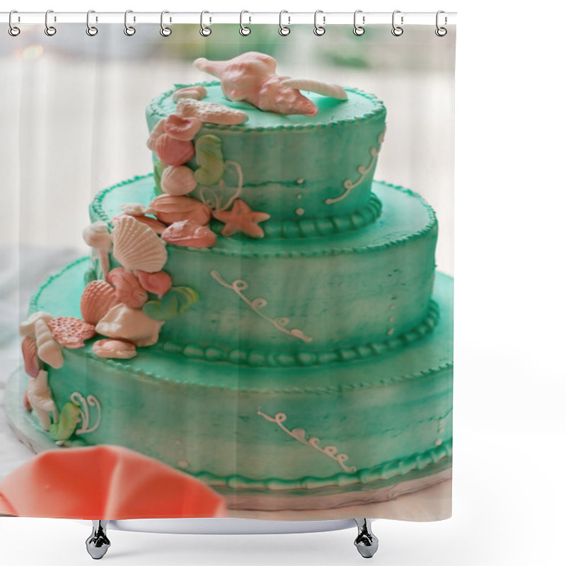 Personality  Tiered Wedding Cake Shower Curtains