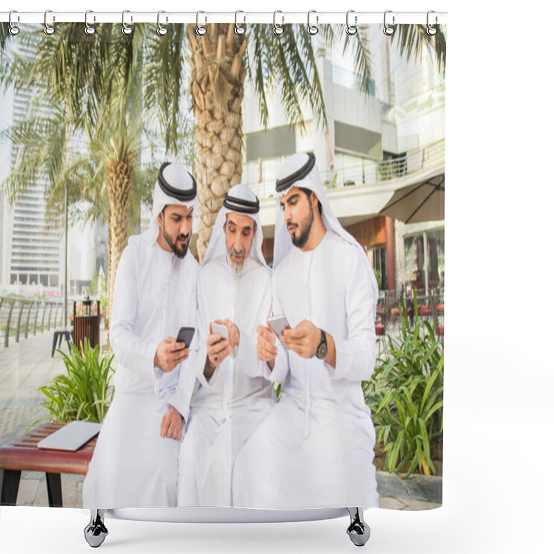 Personality  Group Of Arabian Businessmen With Kandura Meeting Outdoors In UAE - Middle-eastern Men In Dubai Shower Curtains