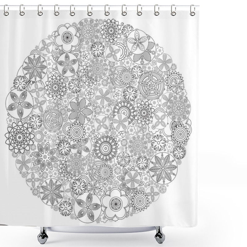 Personality  Circle Floral Ornament.   Shower Curtains