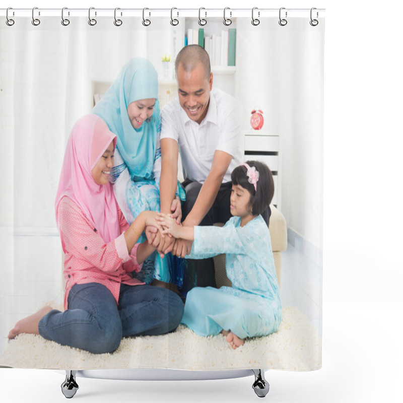 Personality  Malay Family Teamwork Theme On Home Shower Curtains