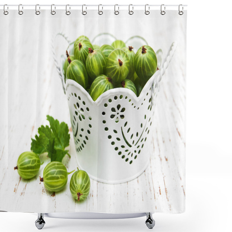 Personality  Gooseberries With Leaves Shower Curtains