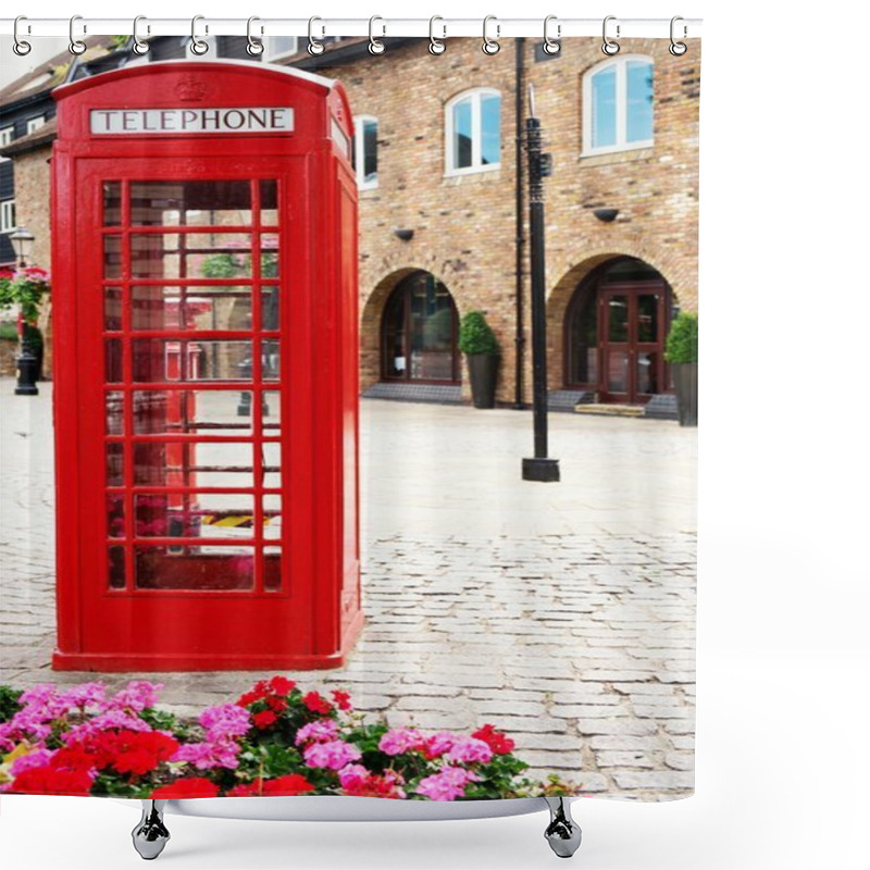 Personality  Traditional British Red Phone Booth Shower Curtains