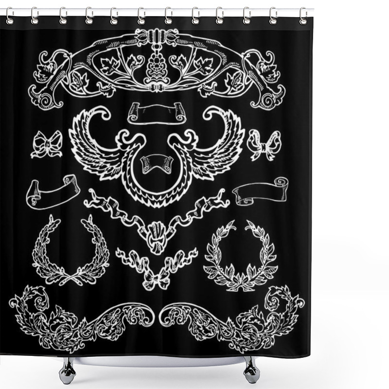 Personality  Laurel Wreath Set Shower Curtains