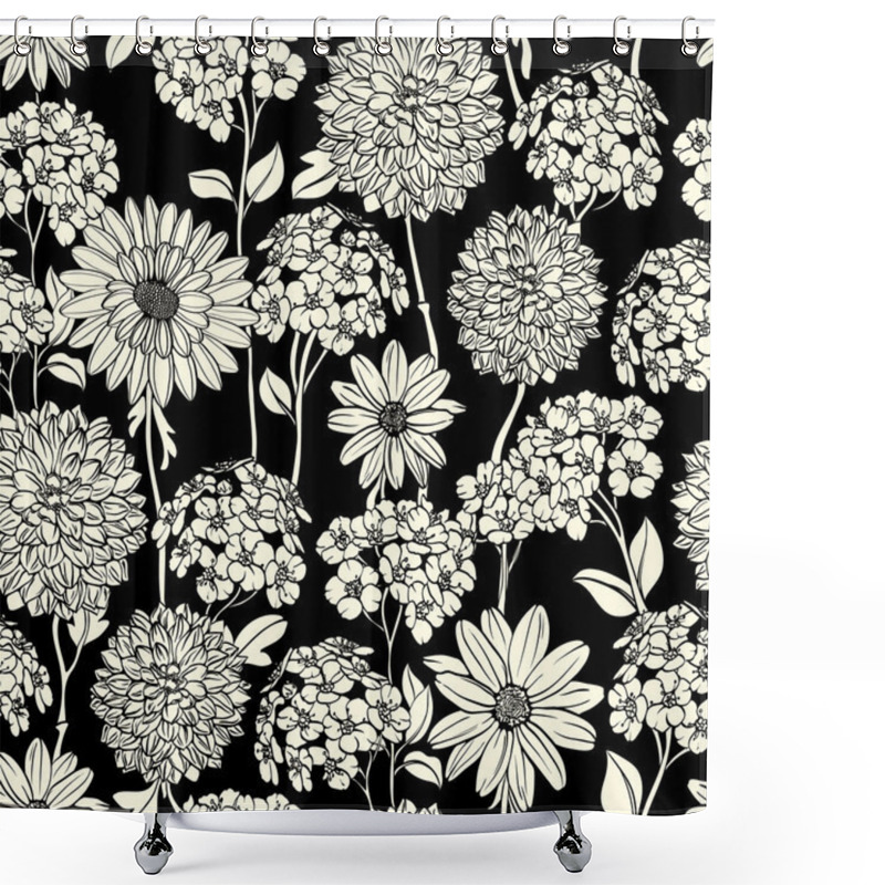 Personality  Black And White Floral Seamless Pattern Shower Curtains