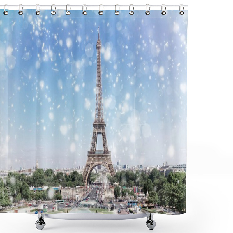 Personality  Eiffel Tower And Paris Cityscape Shower Curtains