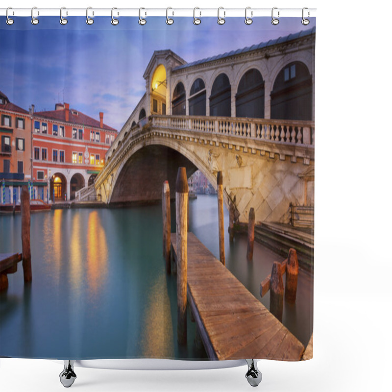 Personality  Venice. Shower Curtains