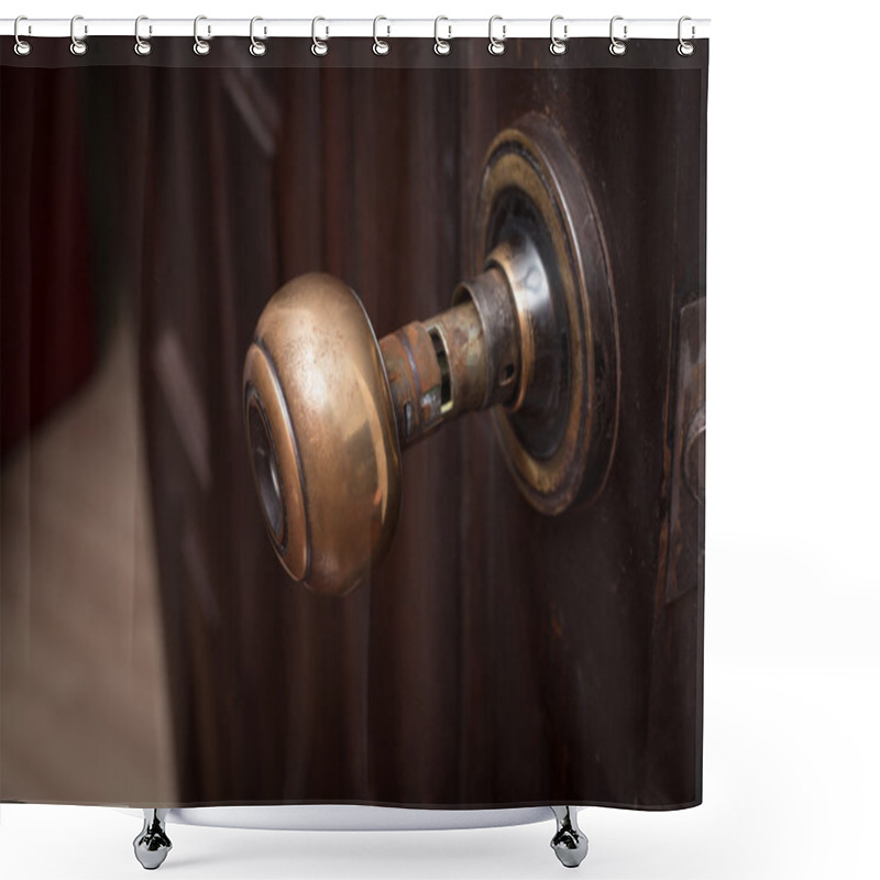 Personality  Broken Door Knob Shower Curtains