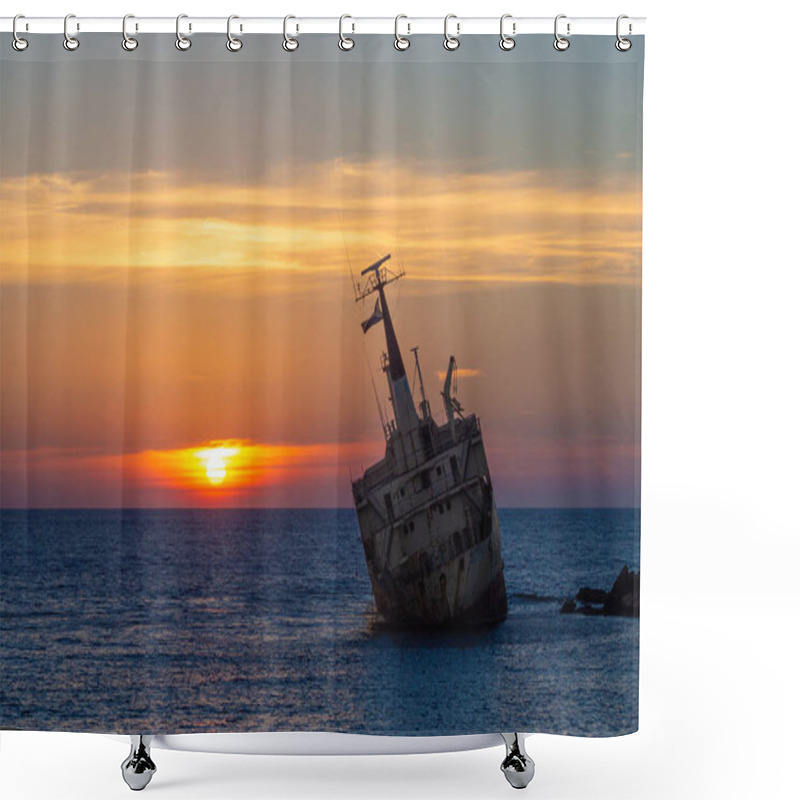 Personality  Picture Ship Wreck In The Sea With Sunset At The Background Shower Curtains