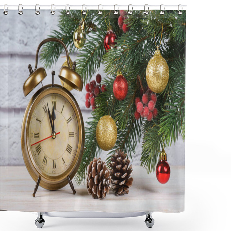 Personality  Christmas Tree And Countdown To The New Year. Shower Curtains