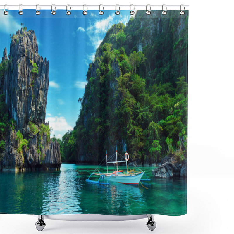 Personality  Tropical Sea Shower Curtains