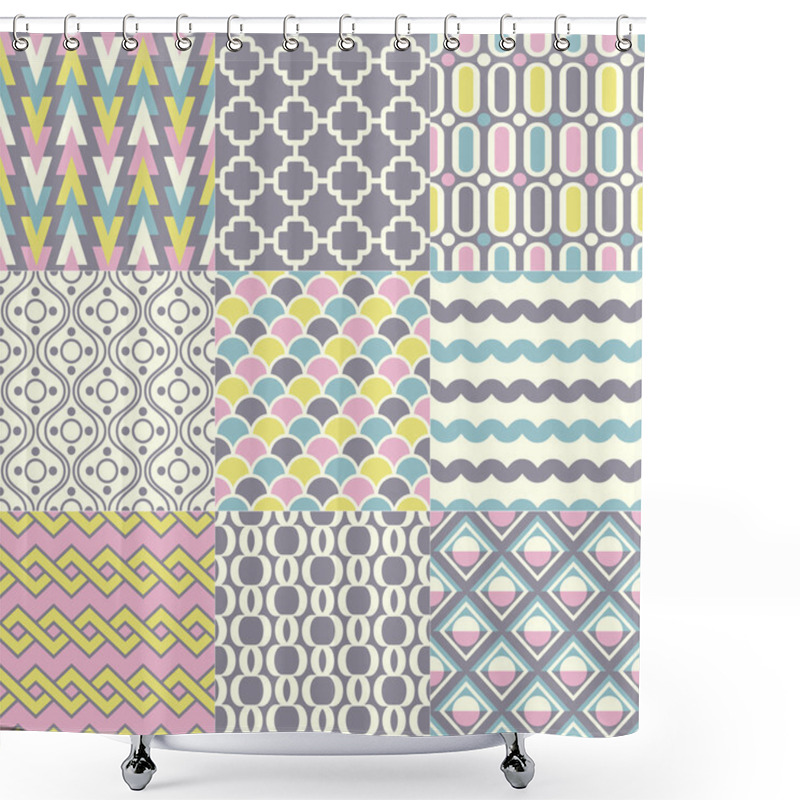 Personality  Seamless Retro Geometric Wallpaper Shower Curtains