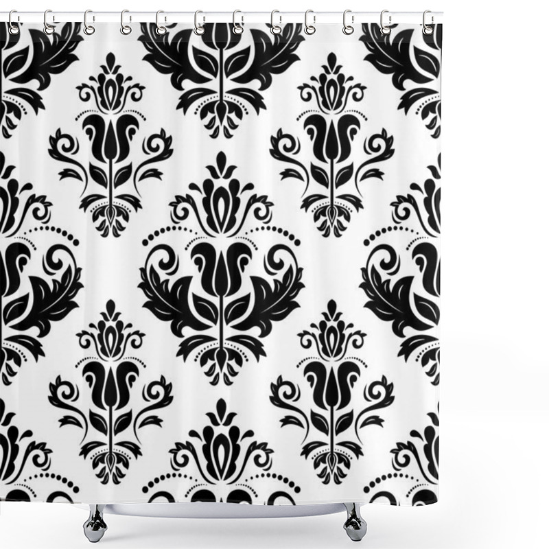 Personality  Damask Seamless Pattern. Abstract Background Shower Curtains