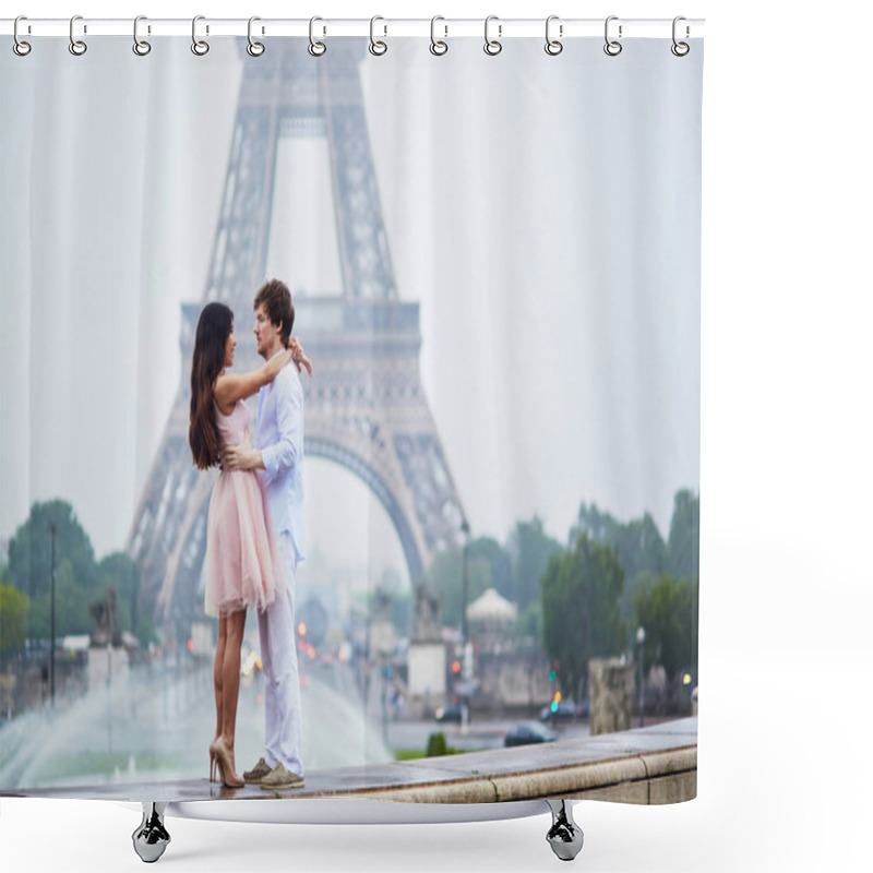 Personality  Romantic Couple Together In Paris Shower Curtains