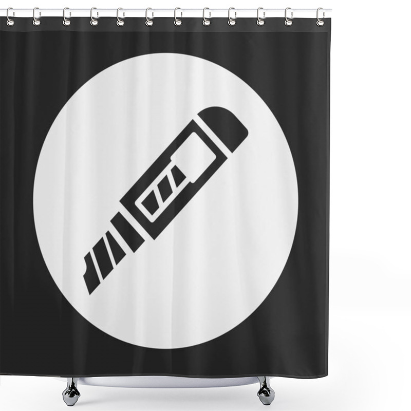 Personality  Utility Knife Icon Shower Curtains