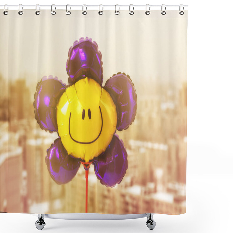 Personality  Air Balloon With Smiley Face Shower Curtains