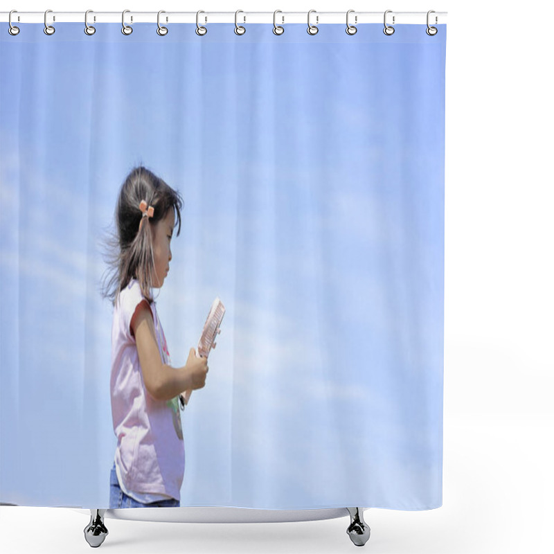 Personality  Japanese Girl With Portable Fan (5 Years Old) Shower Curtains