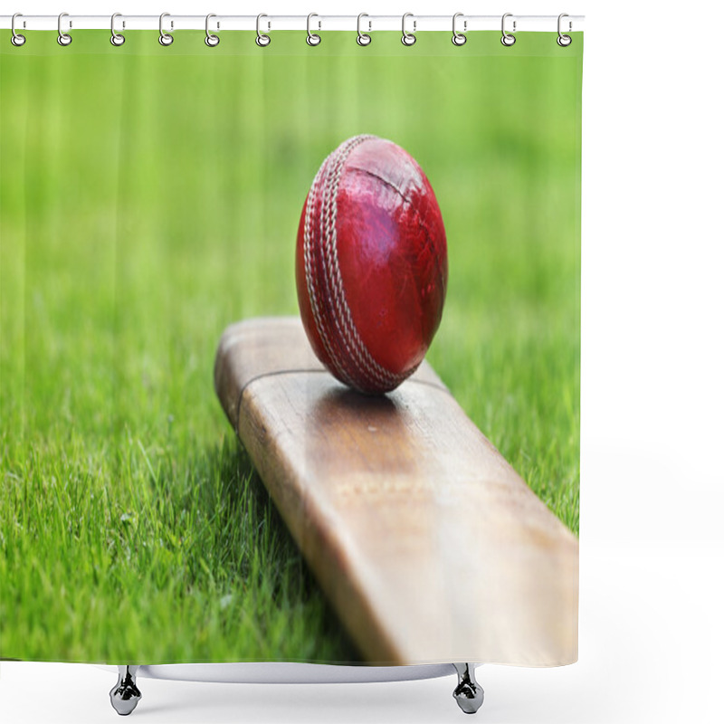 Personality  Cricket Bat And Ball Shower Curtains