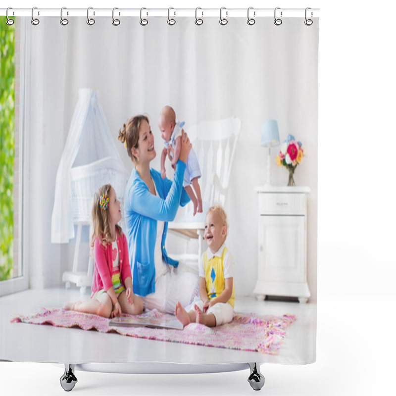 Personality  Mother And Kids Playing In Bedroom Shower Curtains