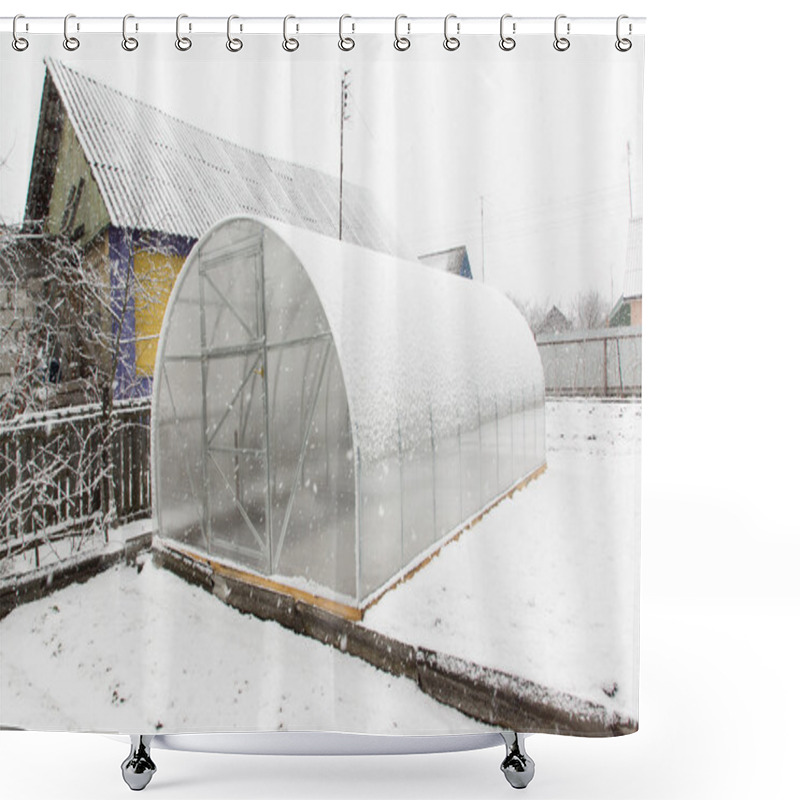 Personality  Greenhouse And Snow Shower Curtains